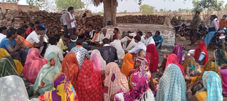 ग्राम स्तरीय वन अधिकार समितियों का गठन करते हुए (2)