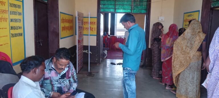 पंचायत स्तर पर योजनाओं के लिए शिविरों में भागीदारी